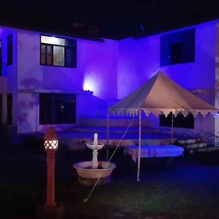 Swaraj Resorts Bharatpur Exteriör bild