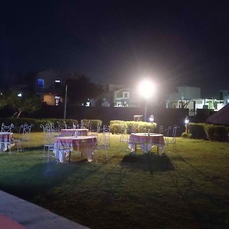 Swaraj Resorts Bharatpur Exteriör bild