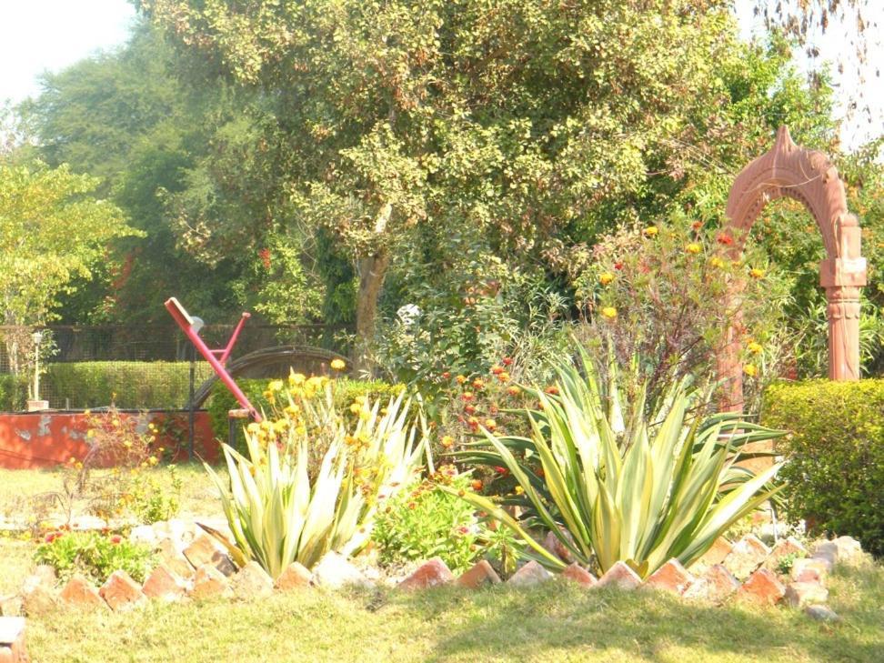 Swaraj Resorts Bharatpur Exteriör bild