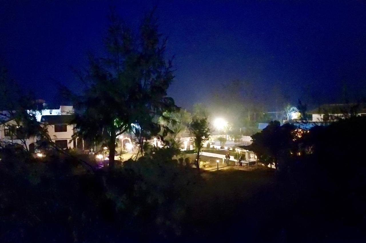 Swaraj Resorts Bharatpur Exteriör bild