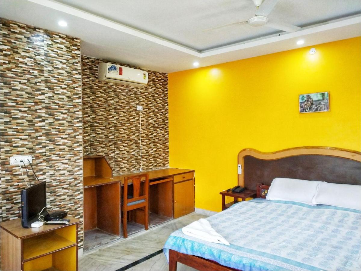 Swaraj Resorts Bharatpur Exteriör bild