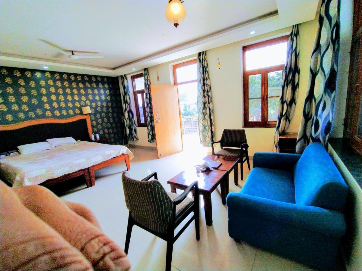 Swaraj Resorts Bharatpur Exteriör bild