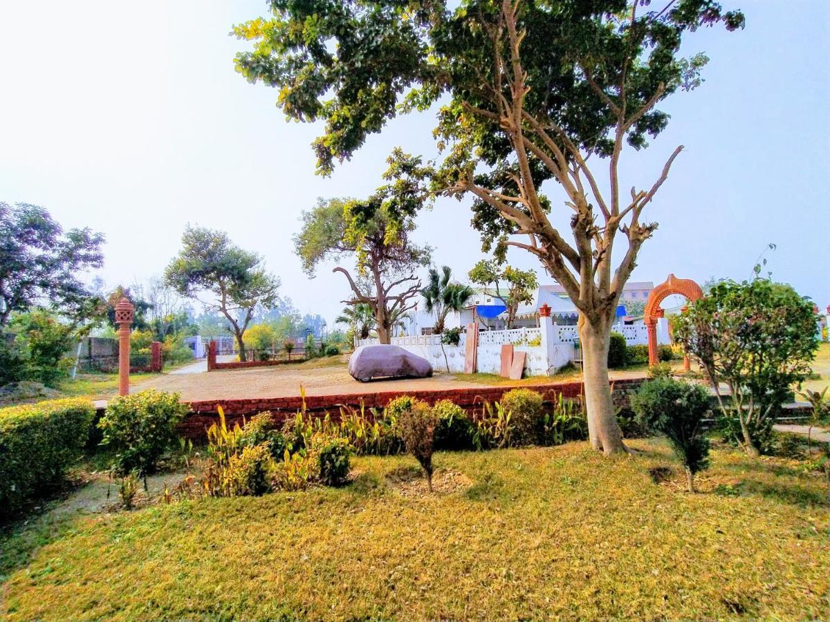 Swaraj Resorts Bharatpur Exteriör bild